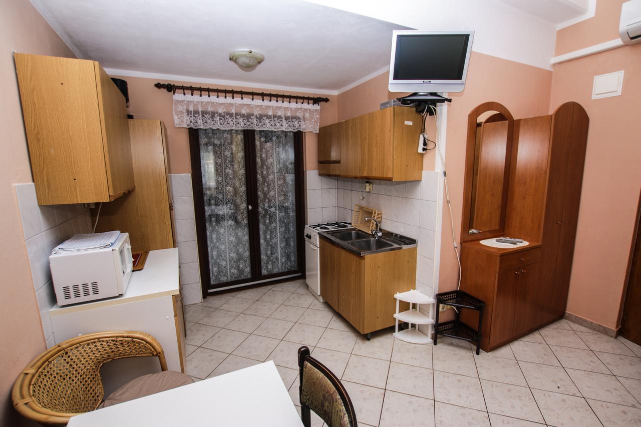 Apartments Dario Poreč Buitenkant foto